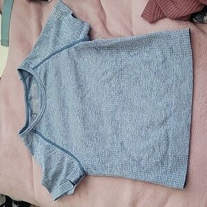 blue crop top
